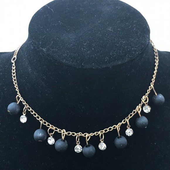 Women Necklace With Black Lace Choker Gold Tone Ch - Picture 2 of 7